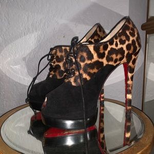 Christian Louboutin Miss Poppins Booties - 36.5